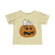 Load image into Gallery viewer, Snoopy Woodstock pumpkin Tshirt - Baby Sizes
