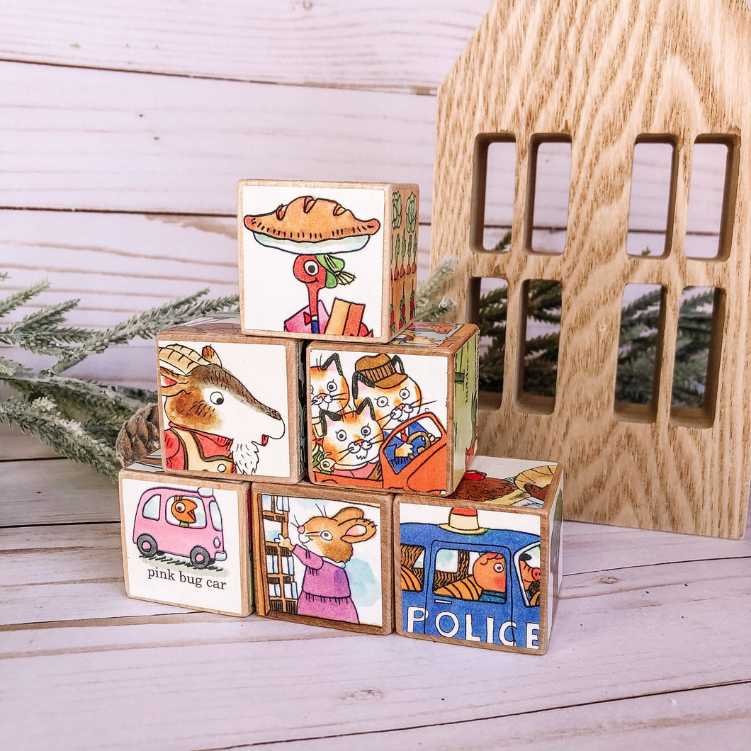 Richard Scarry Storybook Blocks ~ 6 wooden blocks - storybook theme decoration