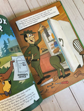 Load image into Gallery viewer, Yogi Bear Jelly Stone park book - 1990 Vintage copy - Hanna Barbera Bear - collectible books
